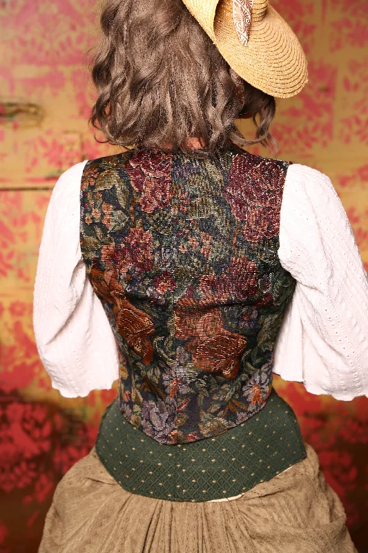 Cropped Marie bodice in Hobbiton Floral #8 - The Ivy & Oak Collection