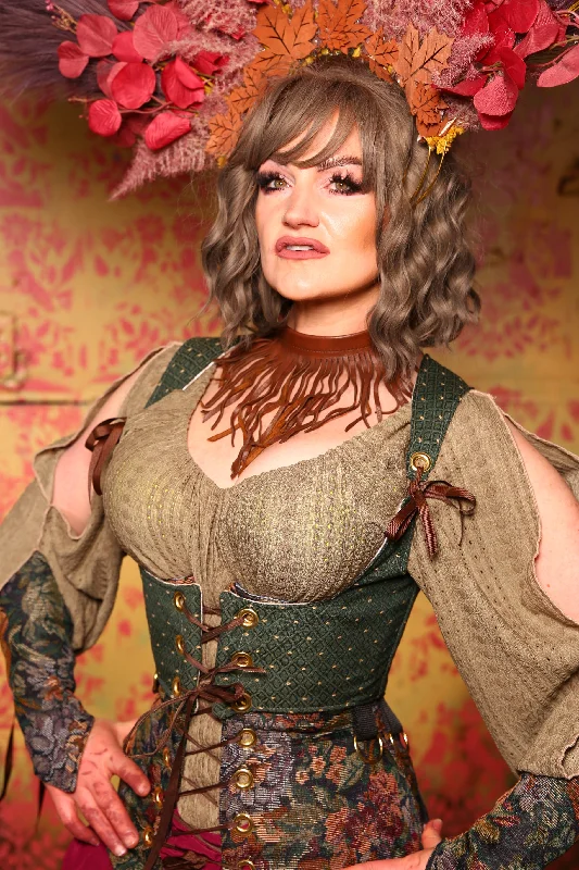 Cropped Vixen w/ Hardware in Clover Street #9 - The Ivy & Oak Collection