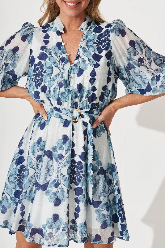 Larissa Dress In Blue Leaf Print