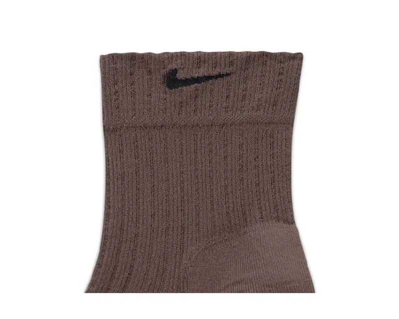 Nike Sheer Ankle