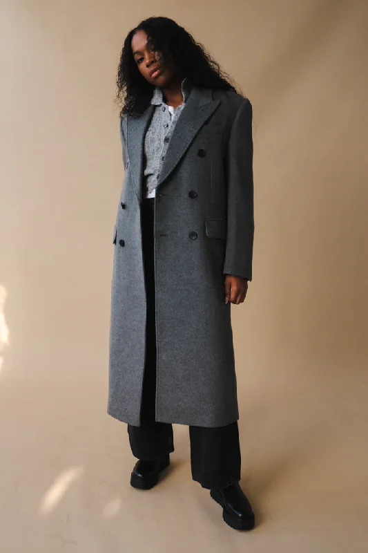 TAILORED DOUBLE-BREASTED WOOL COAT